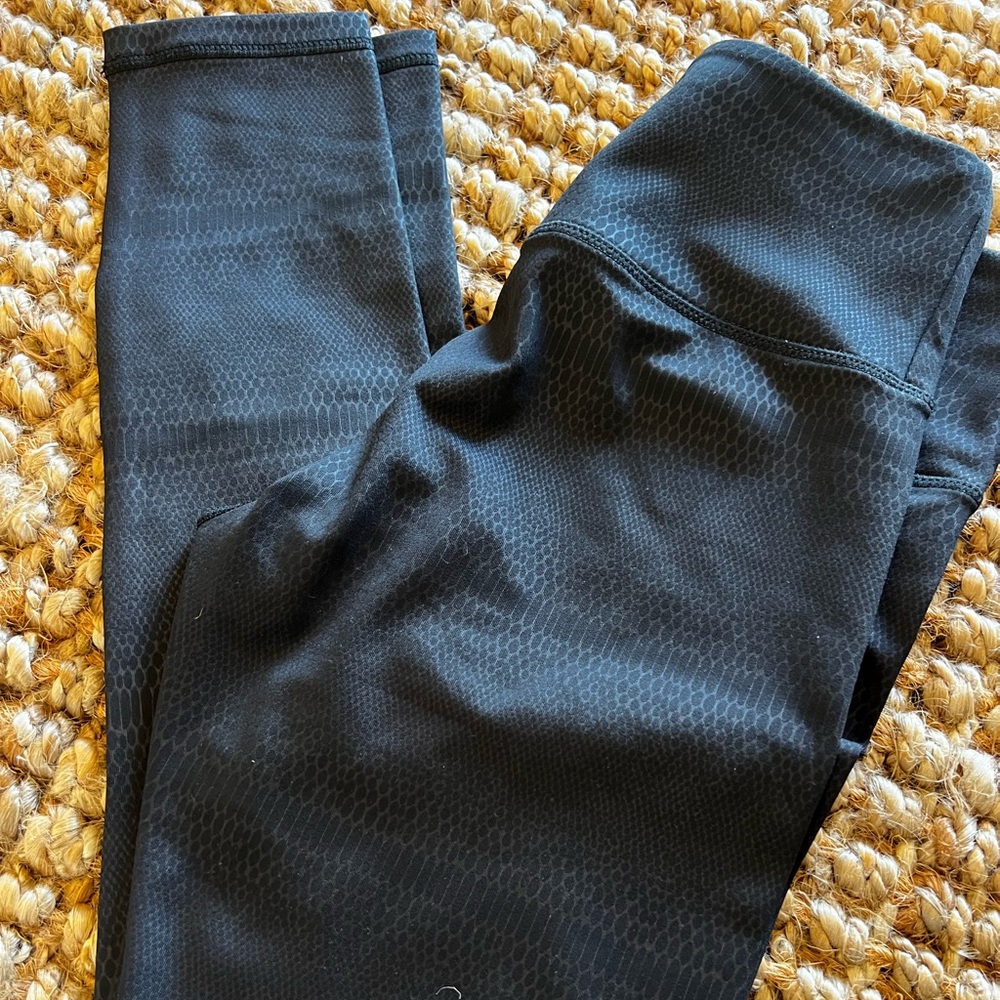 Women's Black Patterned Joggers